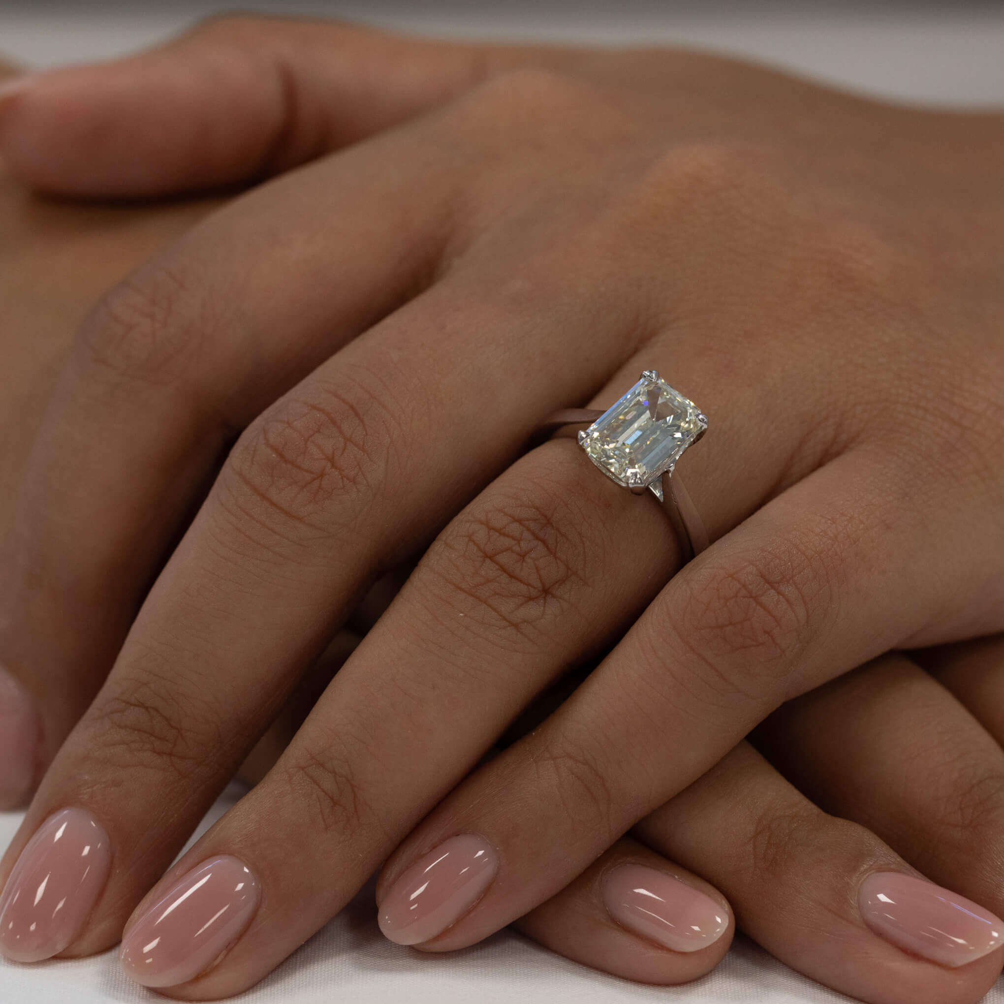 Emerald 3ct Belle