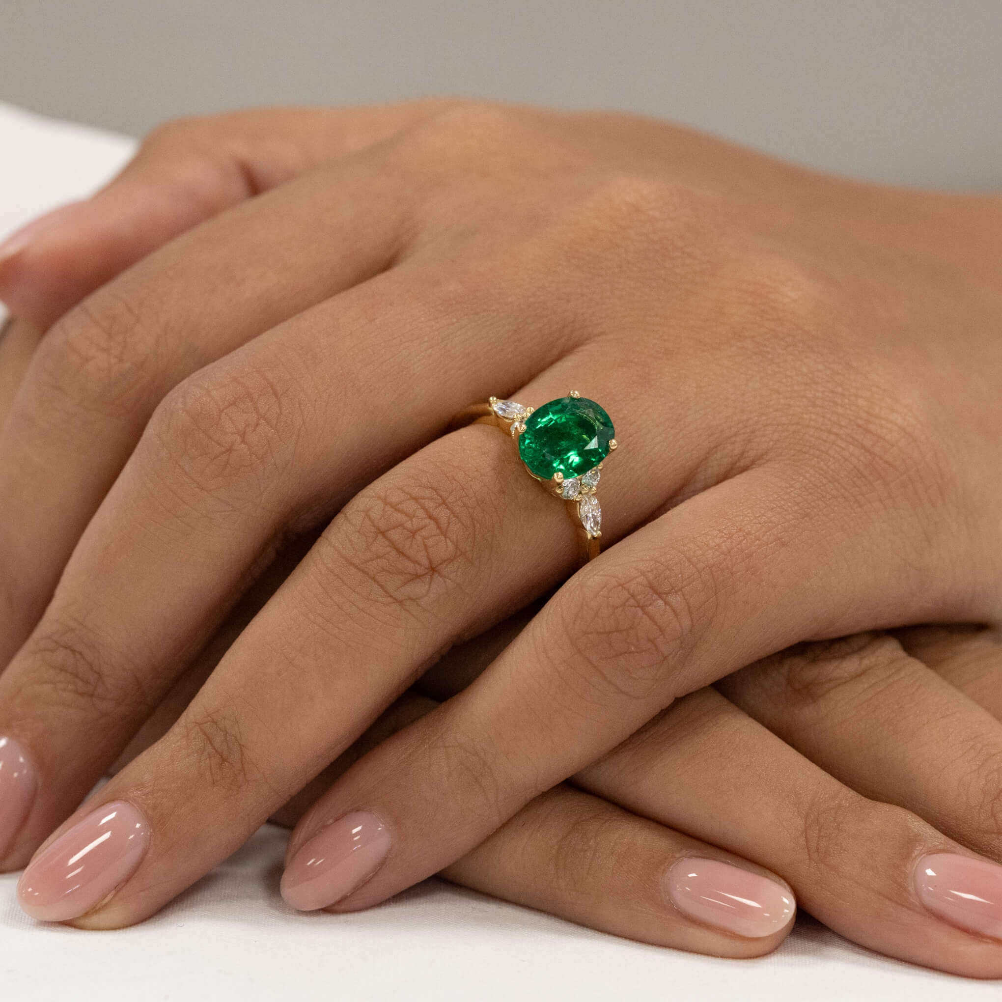 Leona Green Emerald Oval